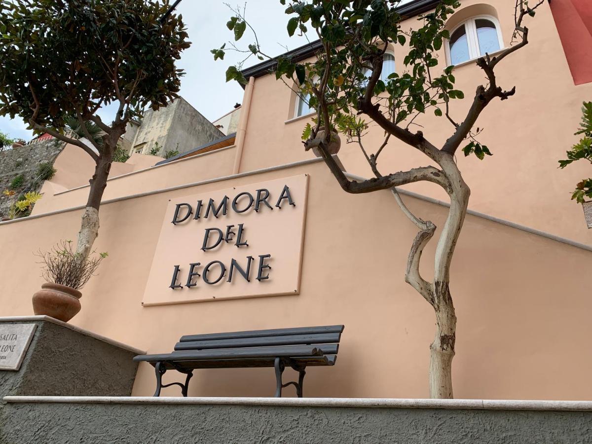 Dimora Del Leone Gaeta Bed and Breakfast Εξωτερικό φωτογραφία