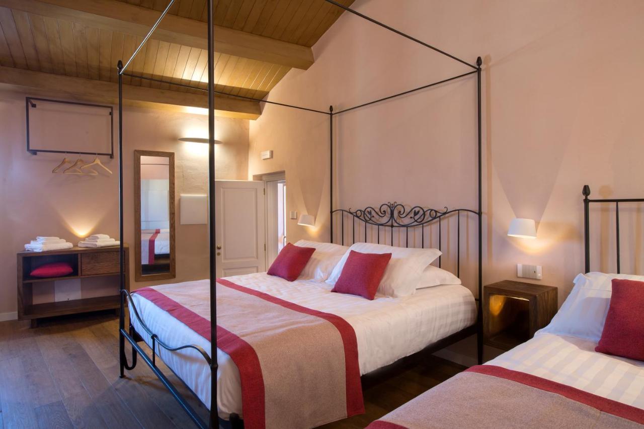 Dimora Del Leone Gaeta Bed and Breakfast Εξωτερικό φωτογραφία