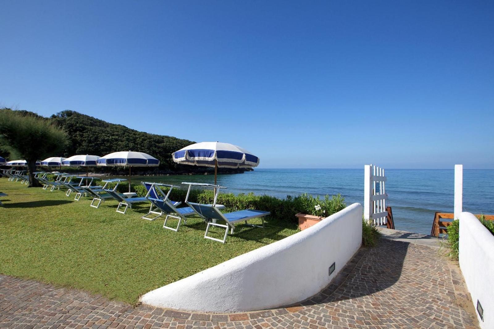 Dimora Del Leone Gaeta Bed and Breakfast Εξωτερικό φωτογραφία